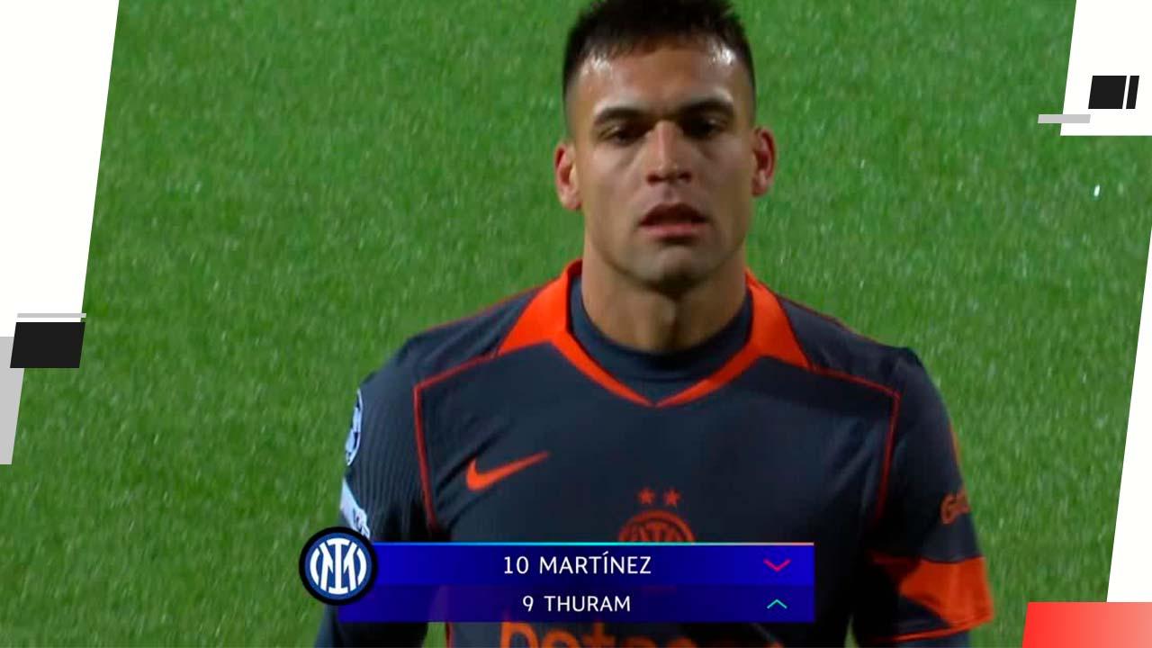 Lautaro Martínez leaving injured