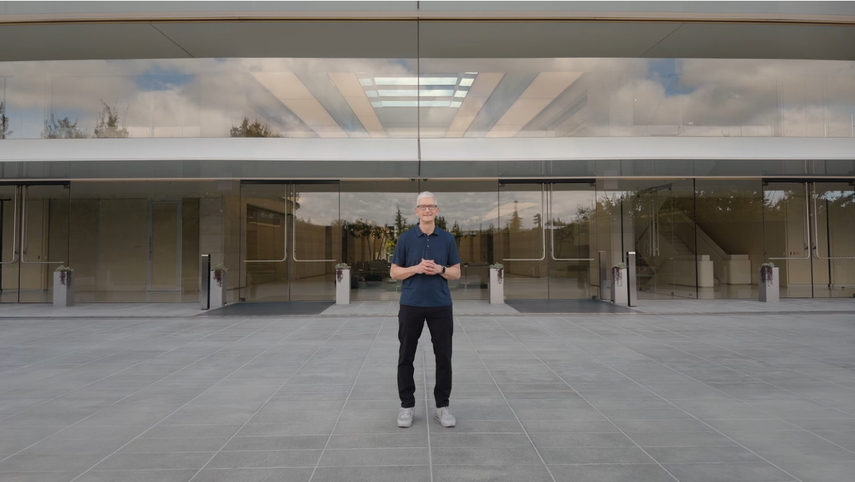 Tim Cook at the Apple presentation